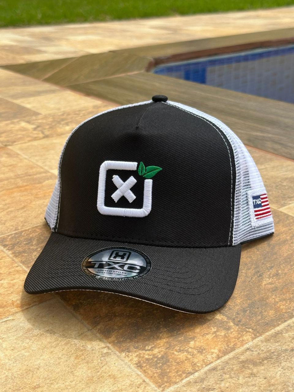 Boné Country TXC Preto com Tela Branca