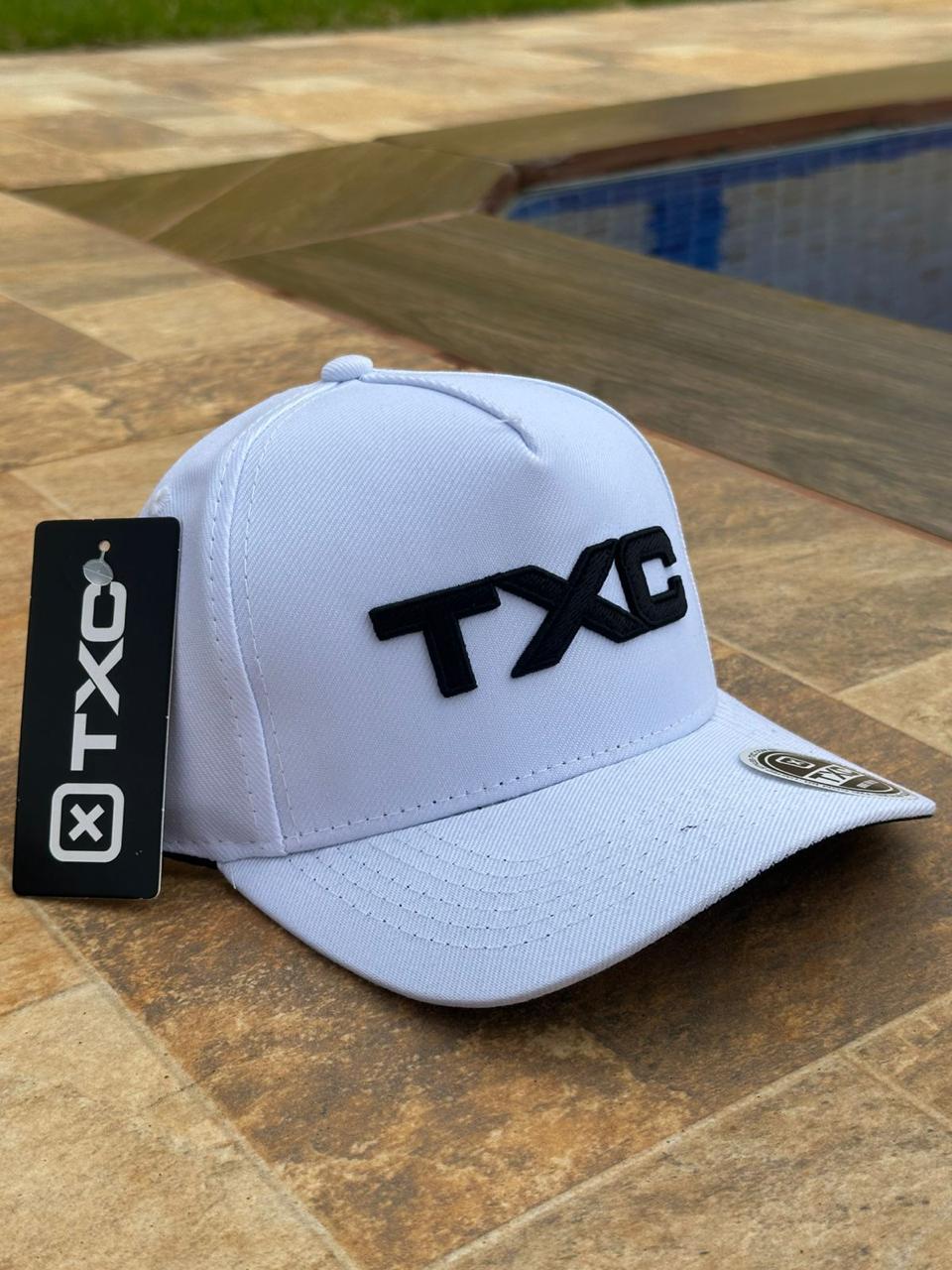Boné Country TXC Branco Logo Preto